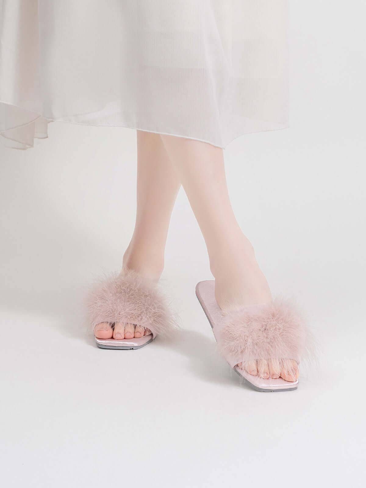 Shoe | Pink Feather Slippers | 5/6