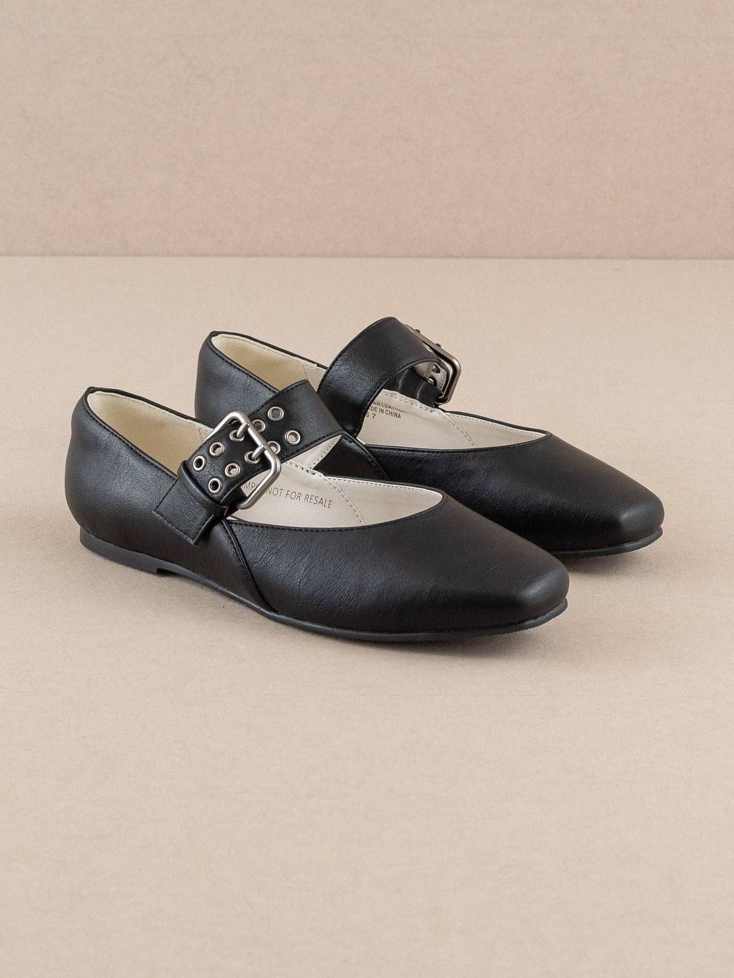 Shoe | The Soho Black Ballet Flat | 7.5
