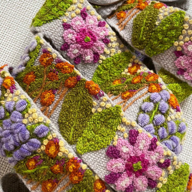 Freshwater Floral Belt | M