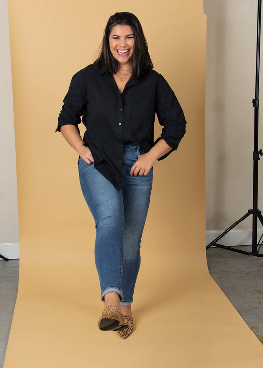 Good Boyfriend Shirt | Black