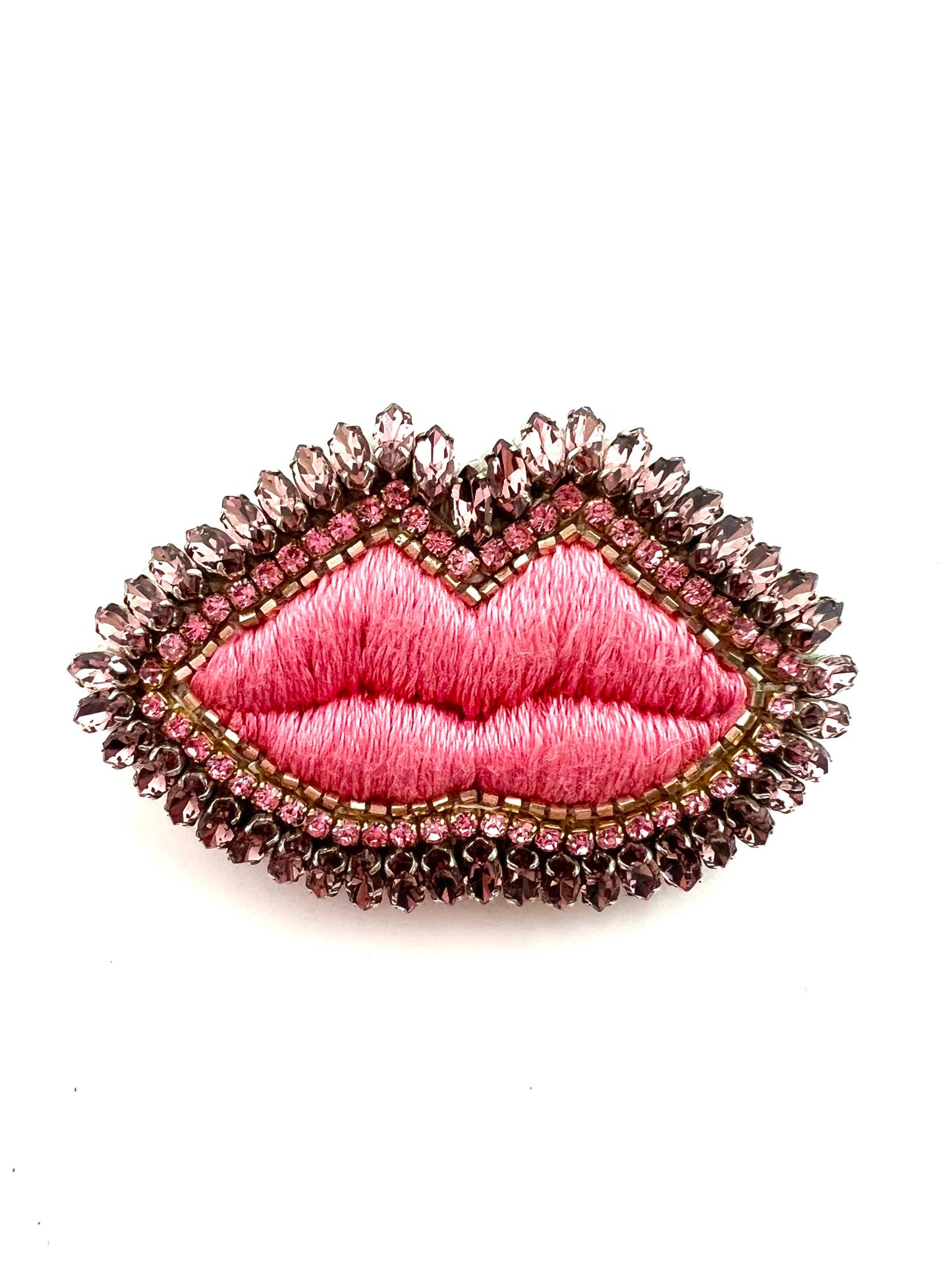 Lip Brooch Red