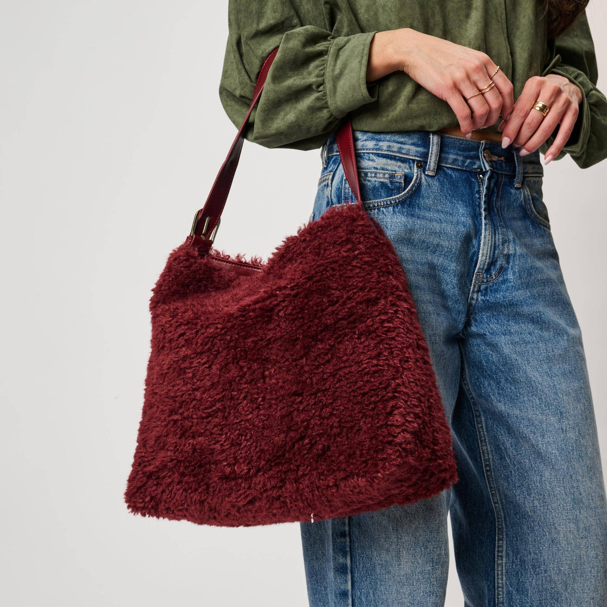 Neve Sherpa Tote | Burgundy