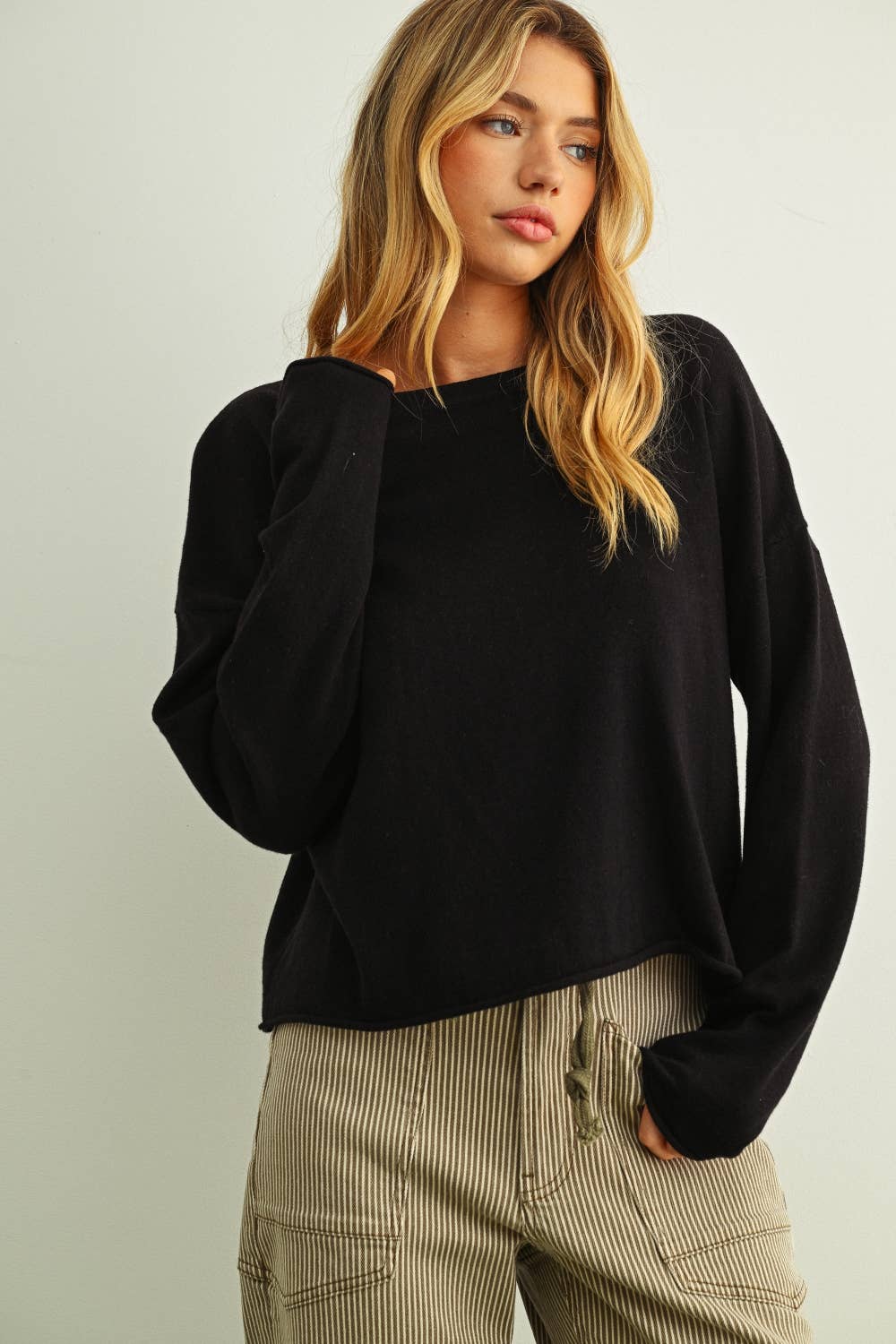 ROLLING HEM TOP BLACK