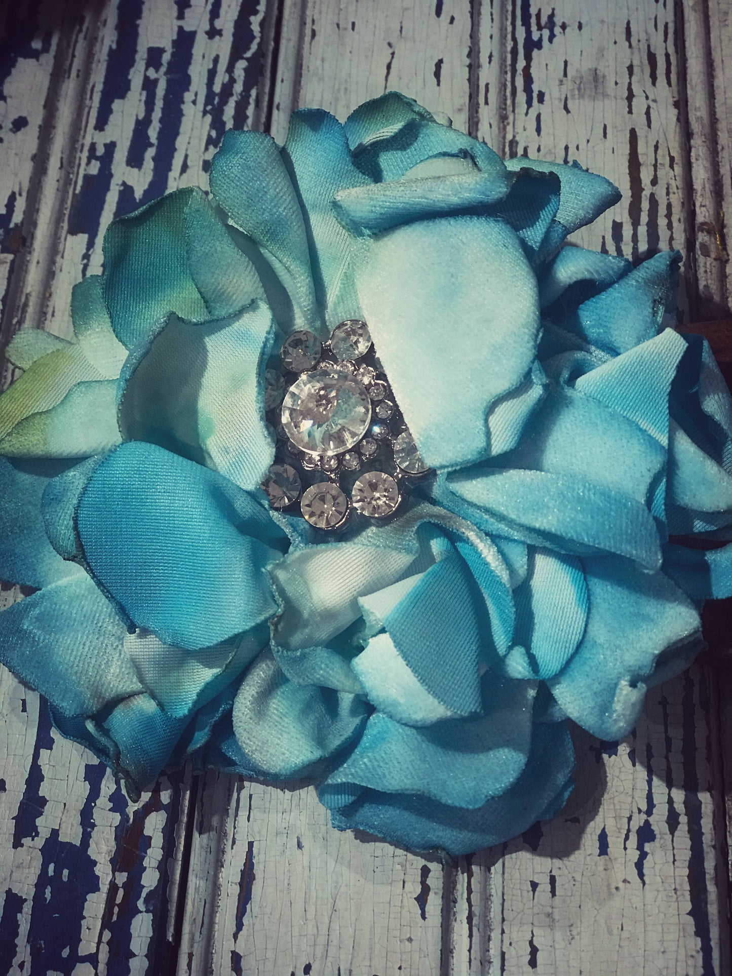 VINTAGE VELVET TURQUOISE PIN