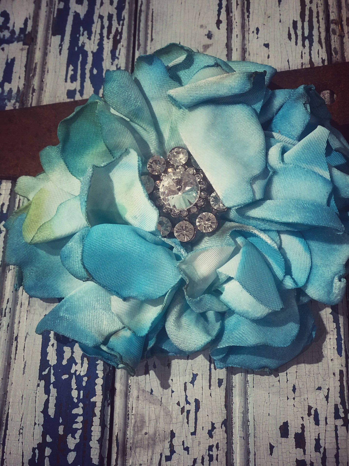 VINTAGE VELVET TURQUOISE PIN