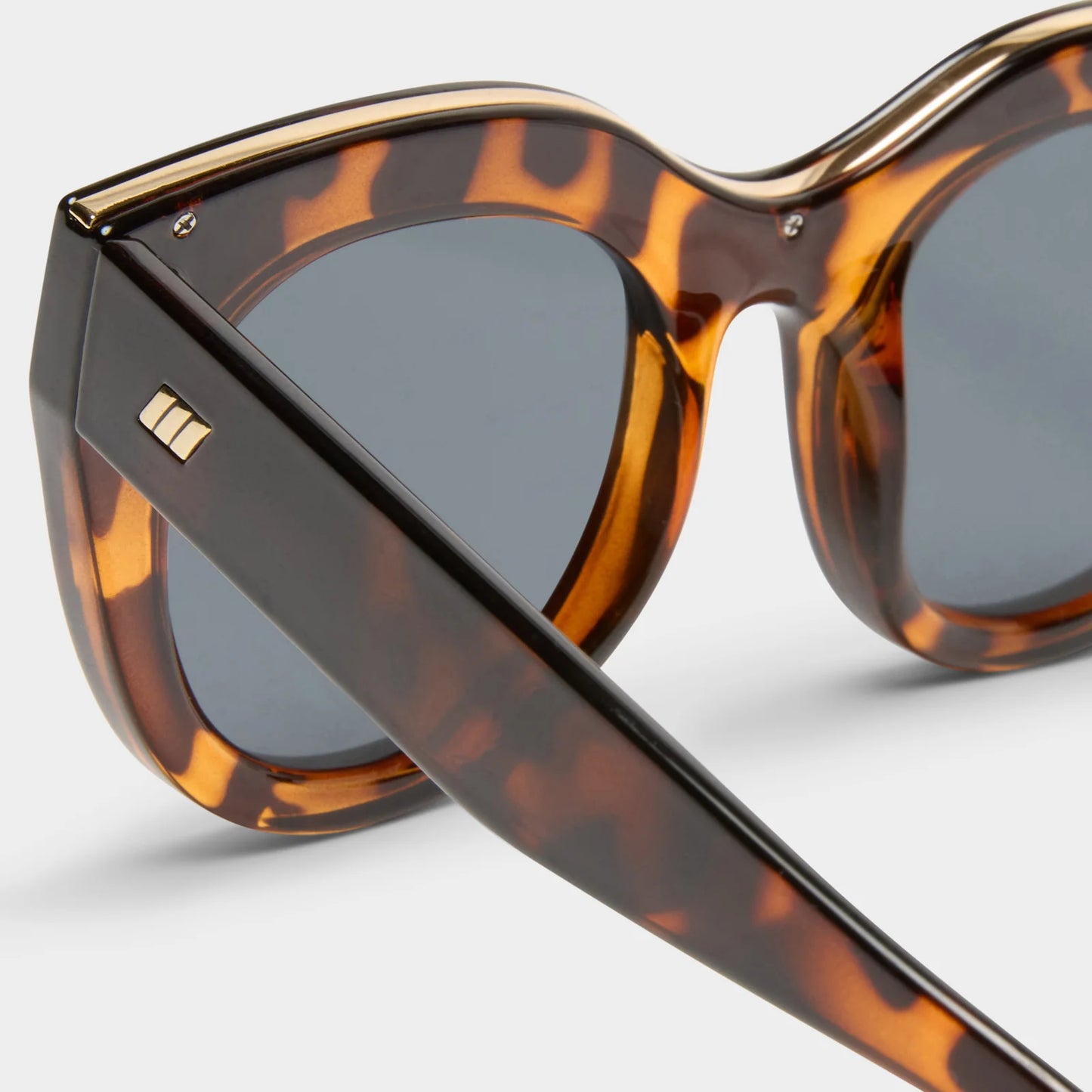 Air Heart Sunglasses | Tort