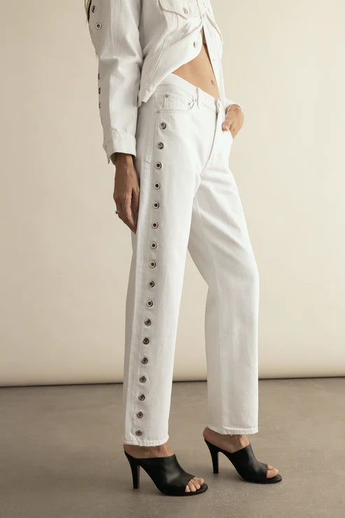 Lexi Jean | Vivid White